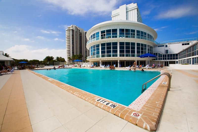 Collins Apartments By Design Suites Miami Beach Ngoại thất bức ảnh